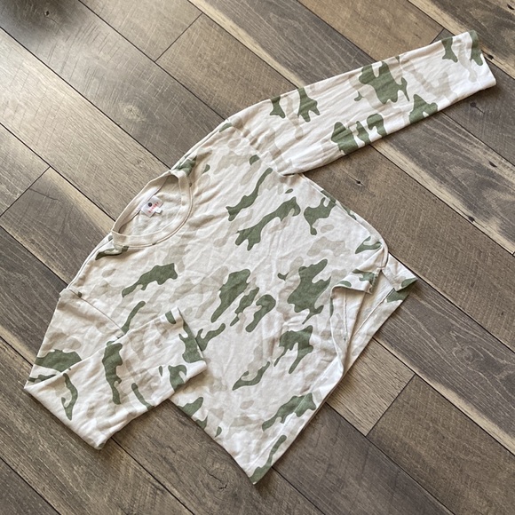 Sundry Camo Boxy Crew & Jogger Set - Picture 4 of 16
